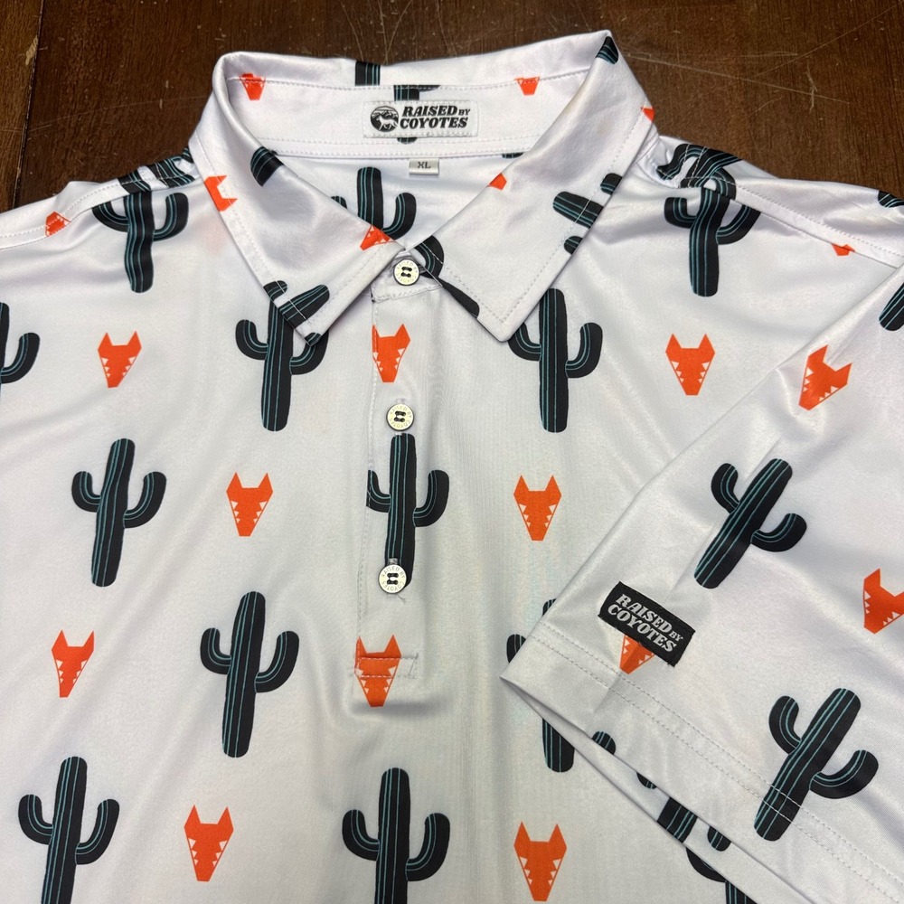 Raised By Coyotes Polo Shirt Men XL White Cactus Coyote Performance Stretch Golf